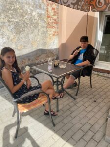 Obrazek-WhatsApp-2025-06-30-v-11.32.07_f31ede13-kopie.jpg